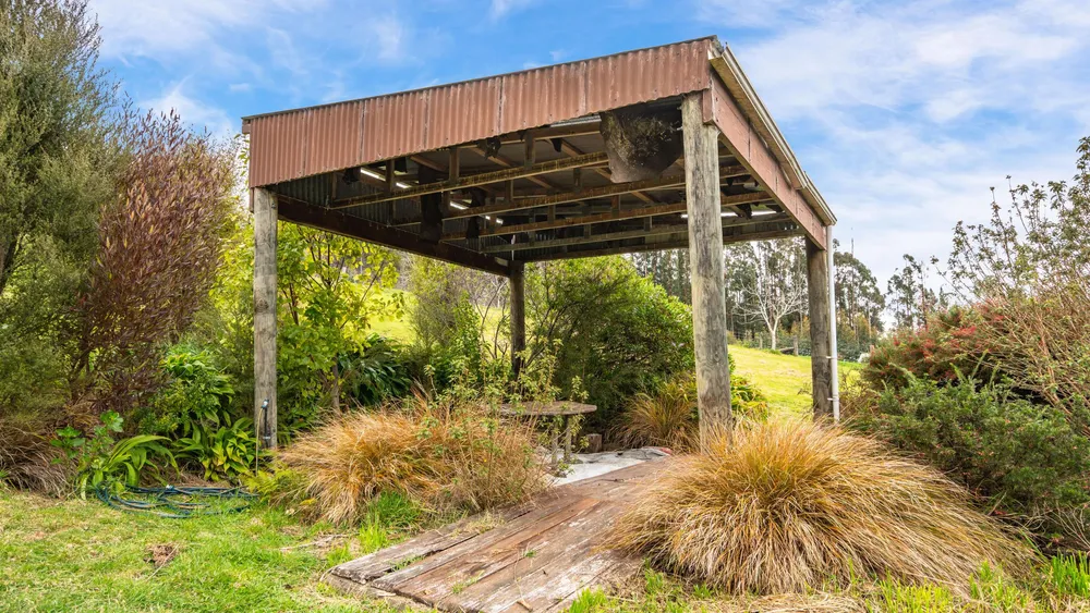 Photos of 24 Reynolds Valley Road