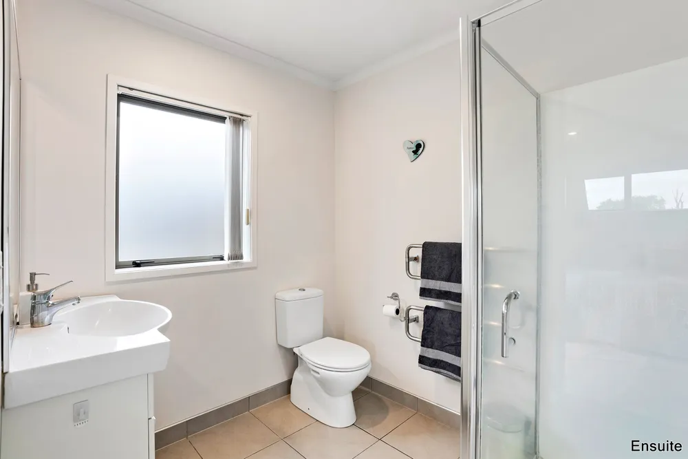 Photos of 3 Johnson Street