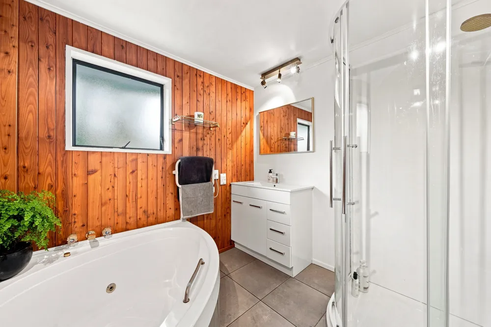 Photos of 72 Sarabande Avenue