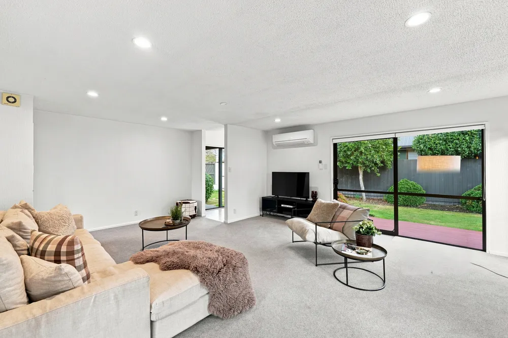 Photos of 72 Sarabande Avenue
