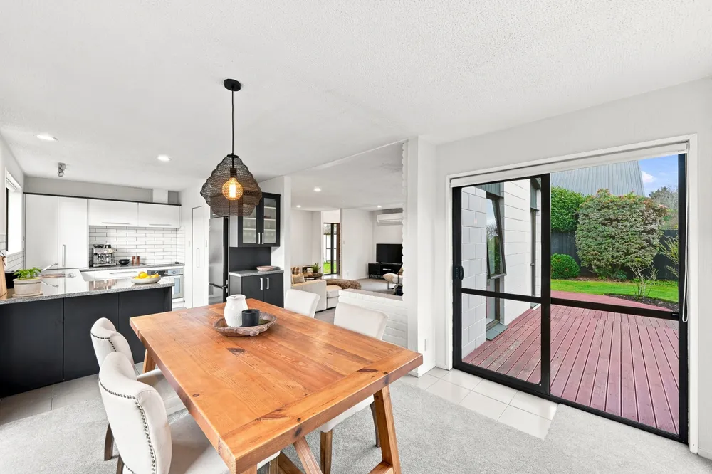 Photos of 72 Sarabande Avenue