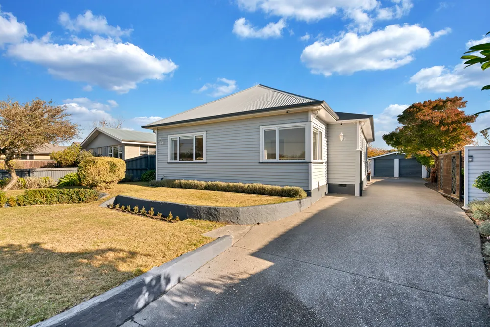 Photos of 159 Burwood Road