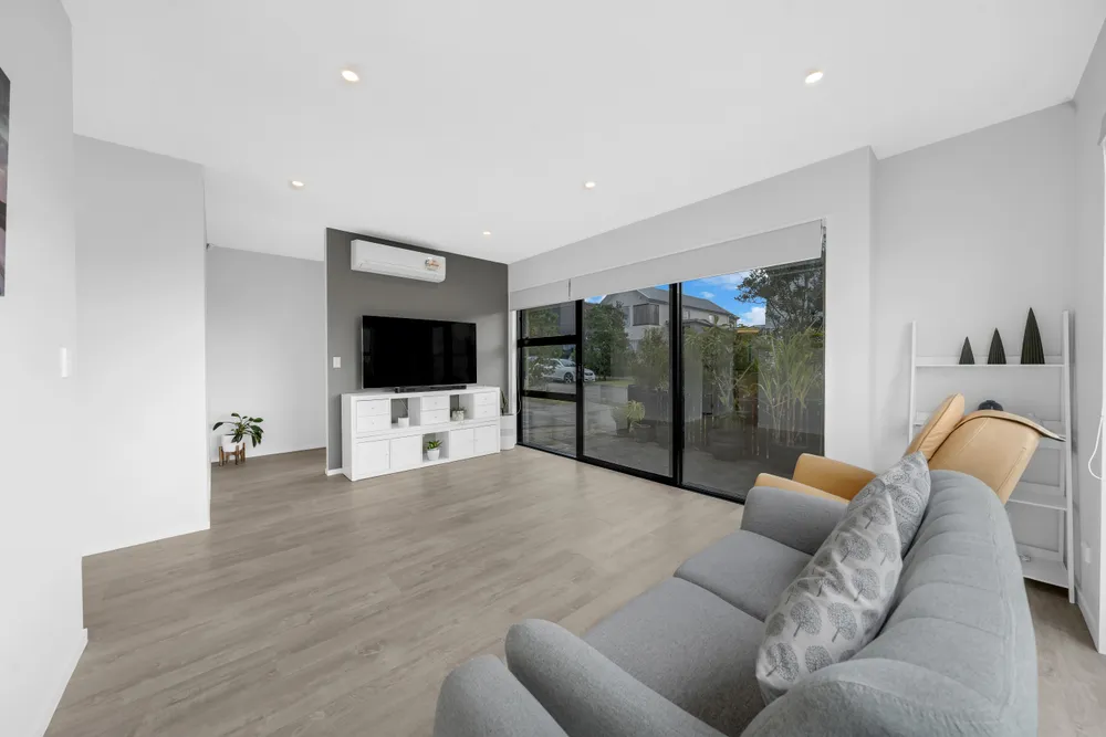 Photos of 22 Tihema Lane