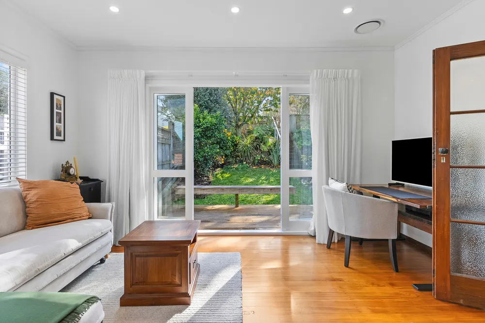 Photos of 51 Raurenga Avenue