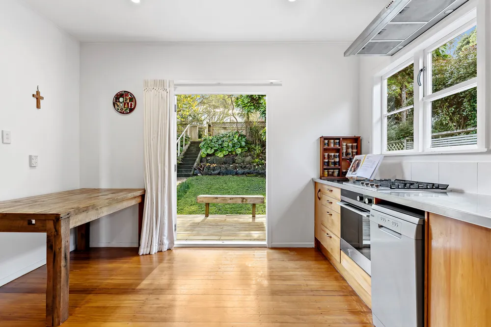 Photos of 51 Raurenga Avenue