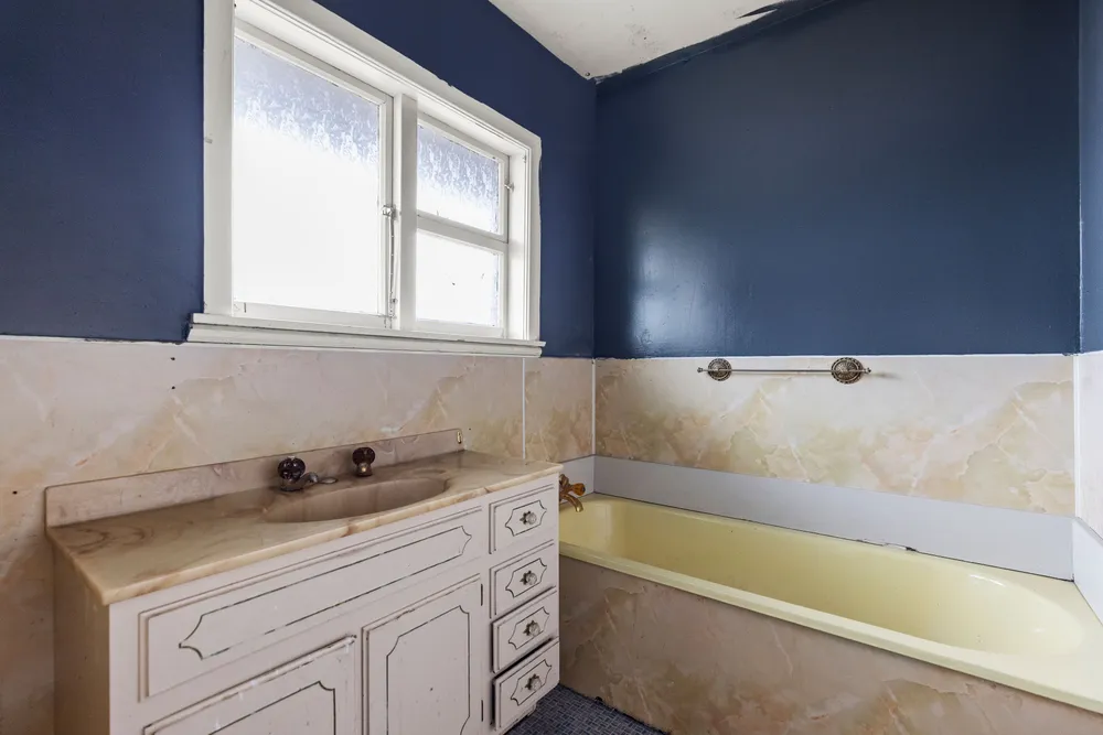 Photos of 15 Rowan Avenue