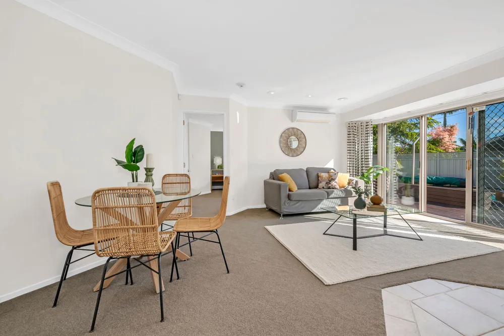 Photos of 37 Orangewood Drive