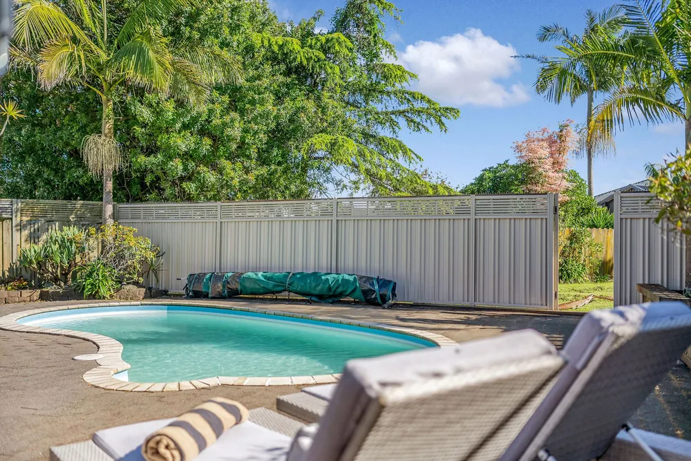 Photos of 37 Orangewood Drive