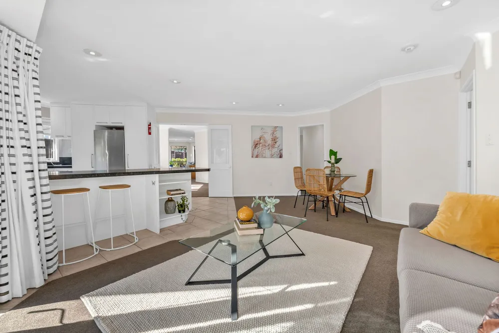 Photos of 37 Orangewood Drive