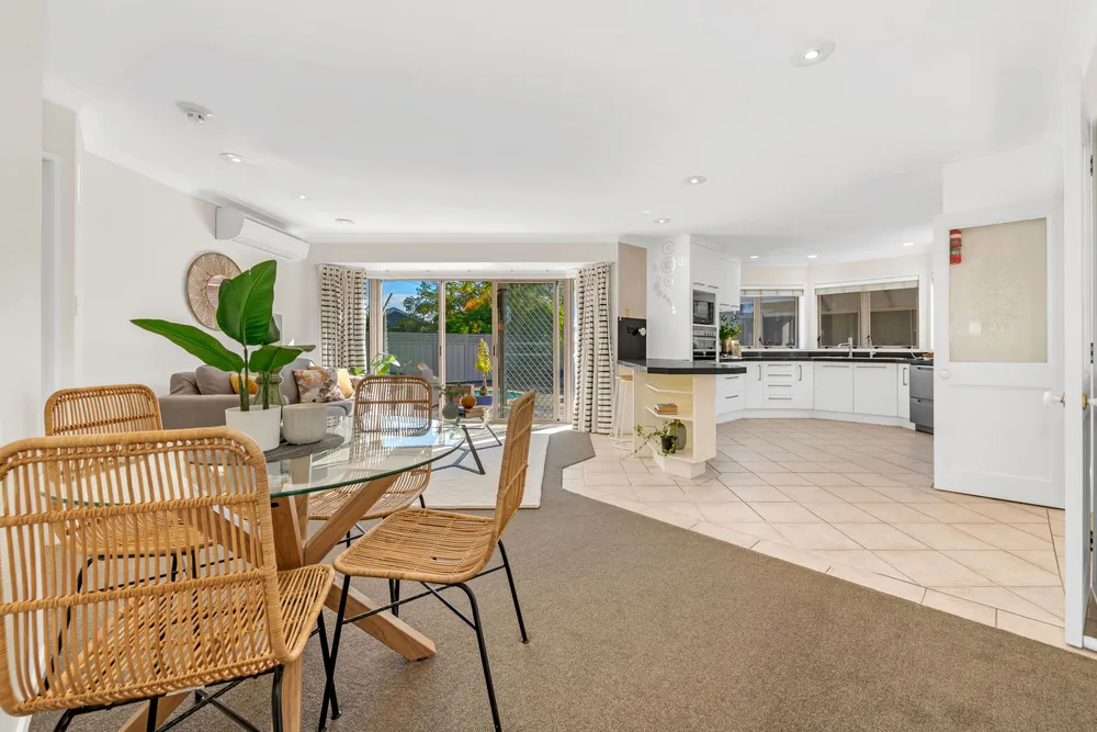 Photos of 37 Orangewood Drive