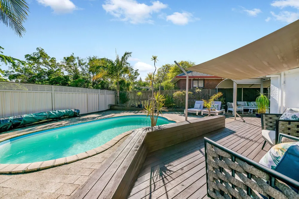 Photos of 37 Orangewood Drive