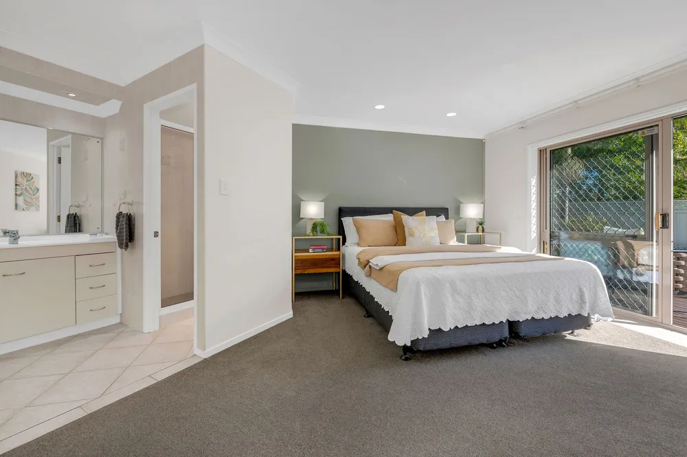 Photos of 37 Orangewood Drive