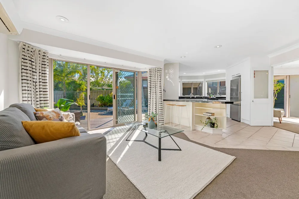 Photos of 37 Orangewood Drive