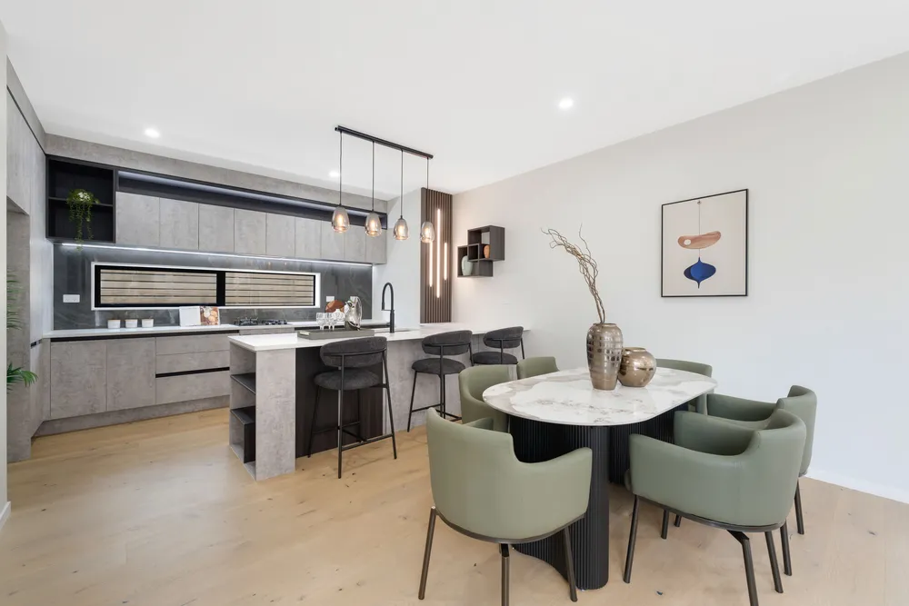 Photos of 11B Matterhorn Crescent