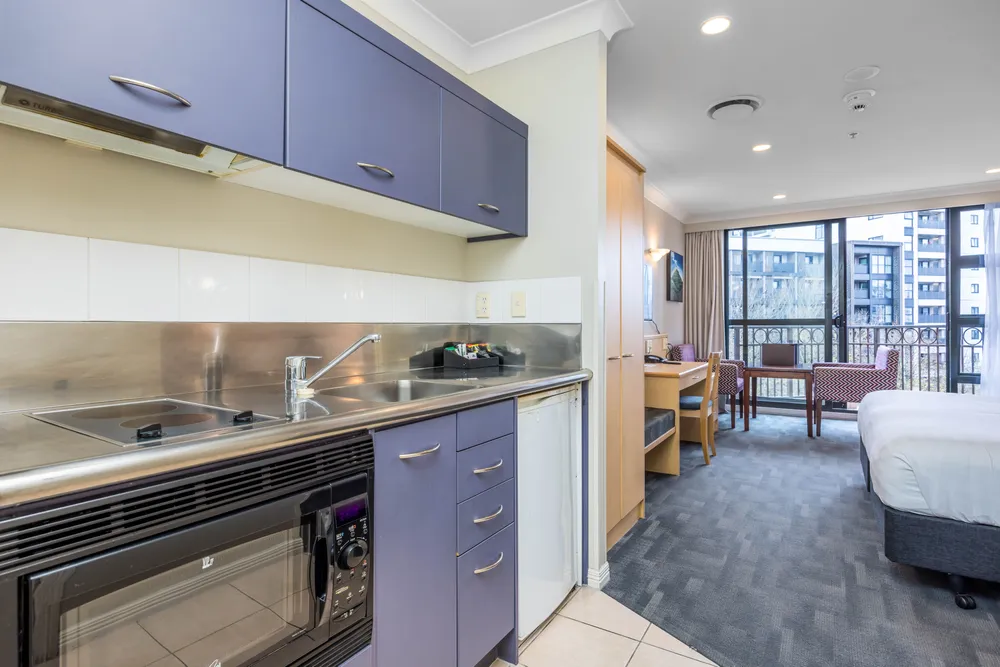 Photos of 4J/100 Greys Avenue
