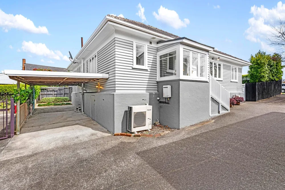 Photos of 67 St Johns Road