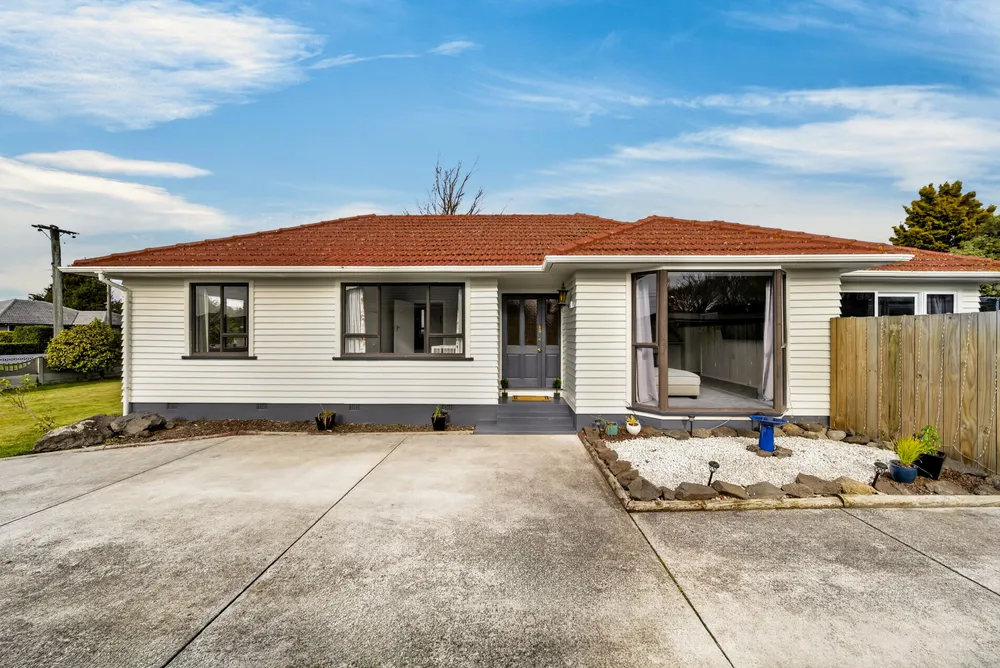 Photos of 25 Olivine Street