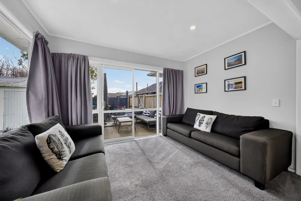 Photos of 25 Olivine Street