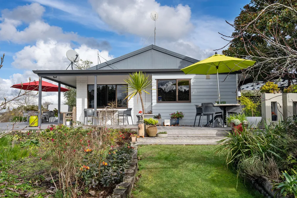 Photos of 890 Waipu Caves Road