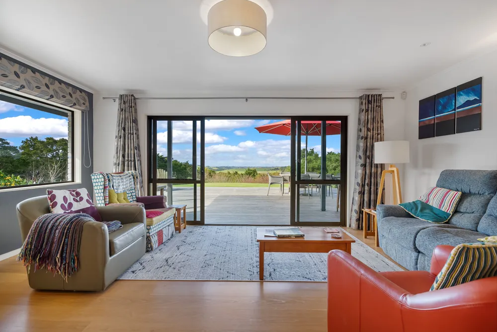 Photos of 890 Waipu Caves Road