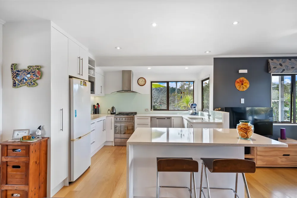 Photos of 890 Waipu Caves Road