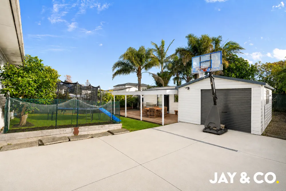 Photos of 25 Sterling Avenue