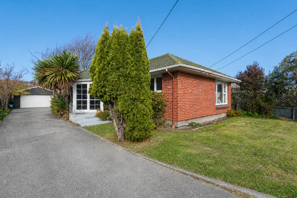Photos of 26 Stanbury Avenue