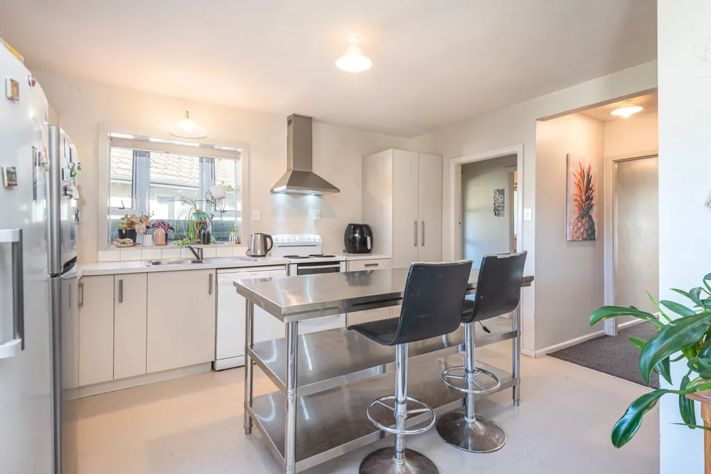 Photos of 26 Stanbury Avenue