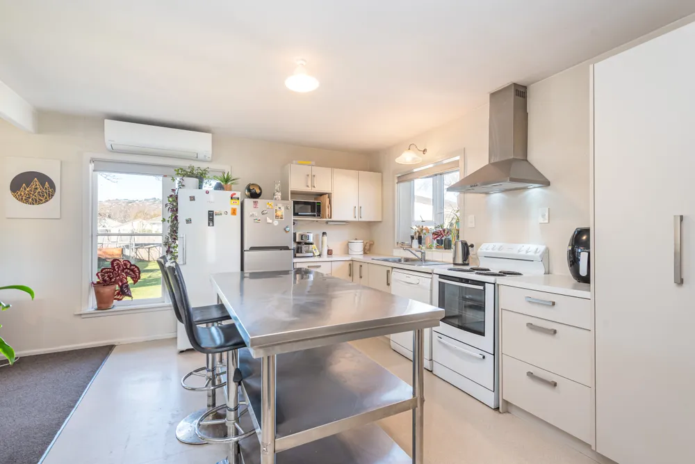 Photos of 26 Stanbury Avenue
