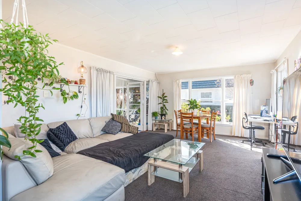 Photos of 26 Stanbury Avenue
