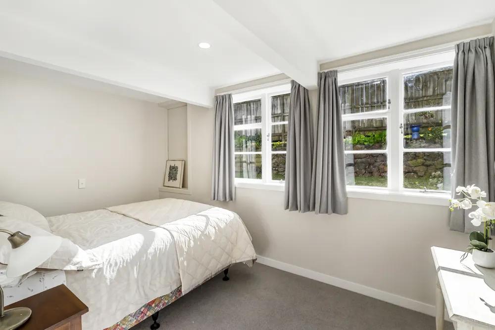 Photos of 7 High Street