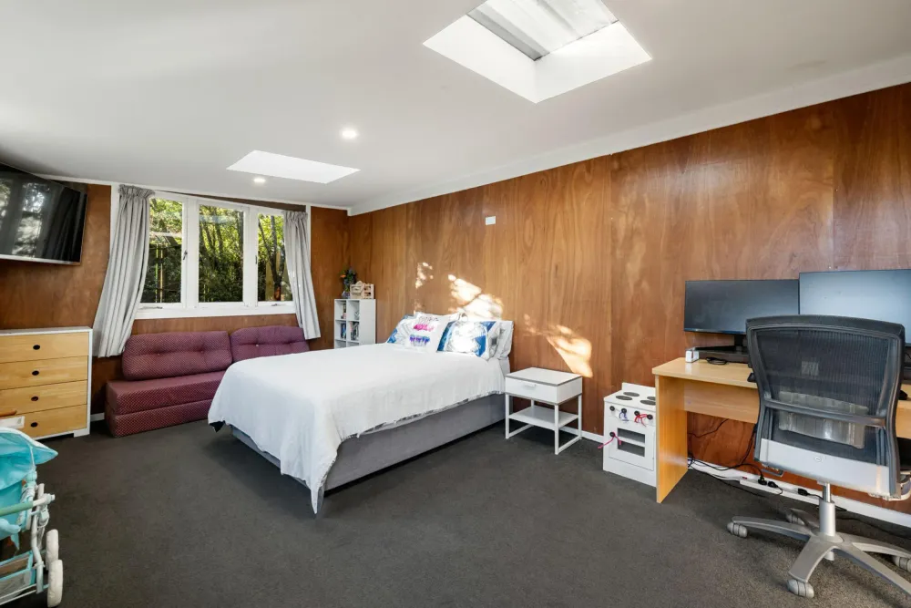 Photos of 17 Masters Avenue