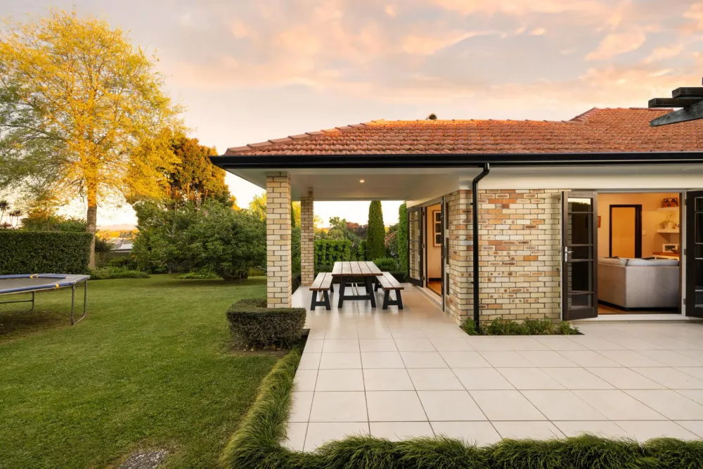 Photos of 17 Masters Avenue