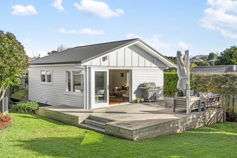 Photos of 114a Gowing Drive