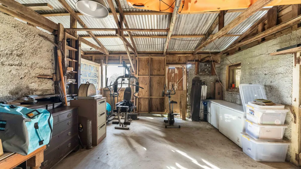 Photos of 15 Kimber Road