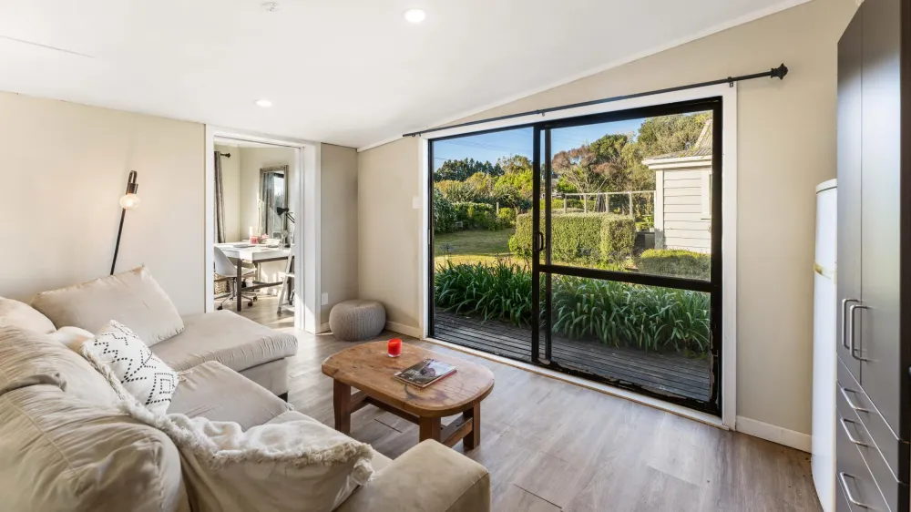 Photos of 15 Kimber Road
