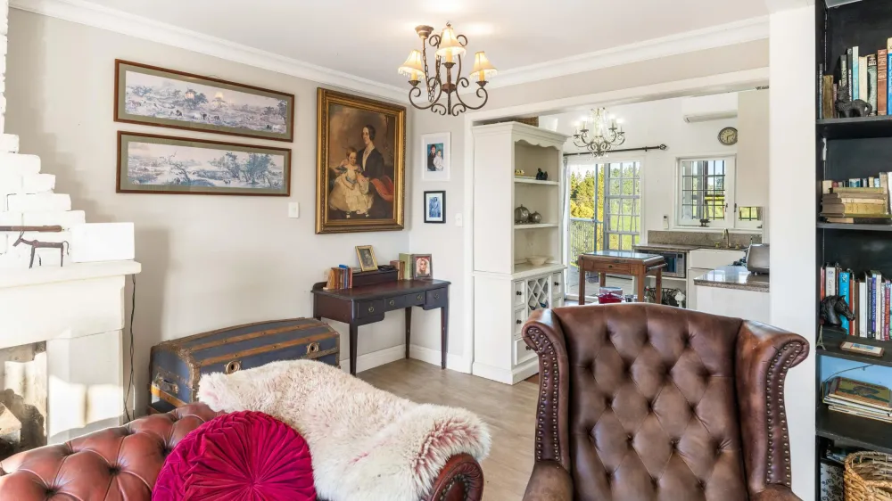 Photos of 15 Kimber Road