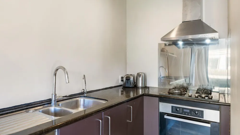 Photos of 15 Kimber Road