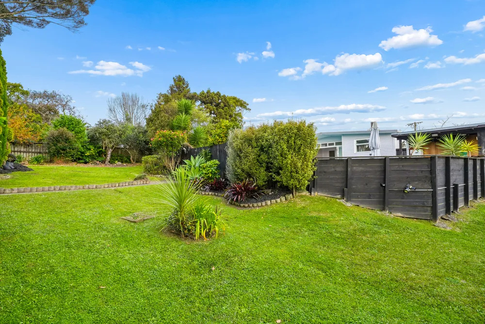 Photos of 53 Greenhithe Road
