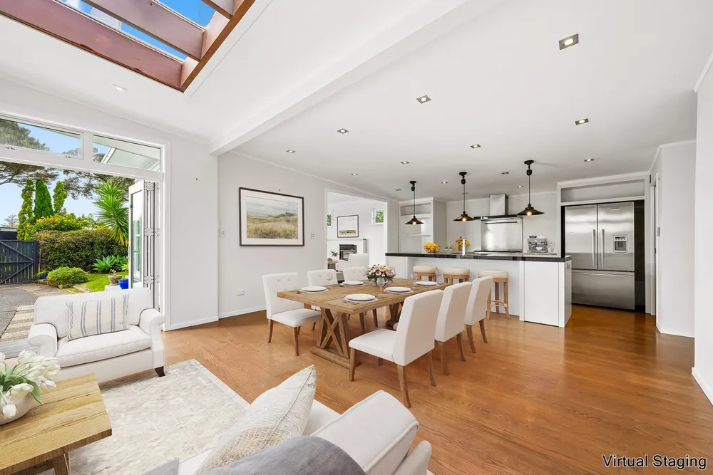 Photos of 53 Greenhithe Road