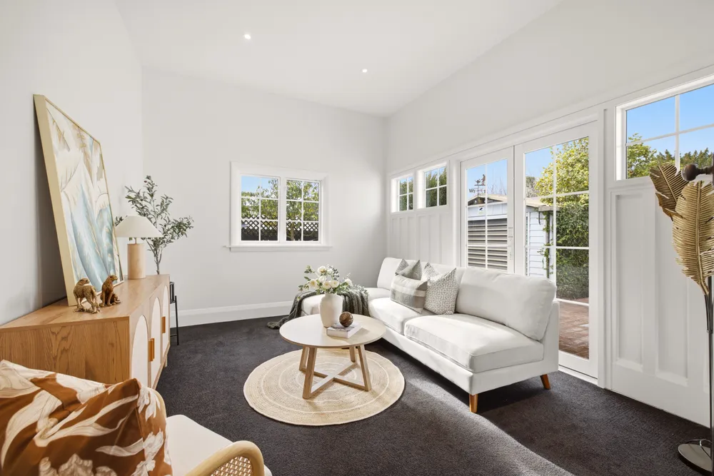 Photos of 8 Idris Road