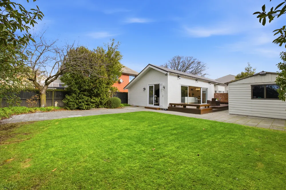 Photos of 8 Idris Road