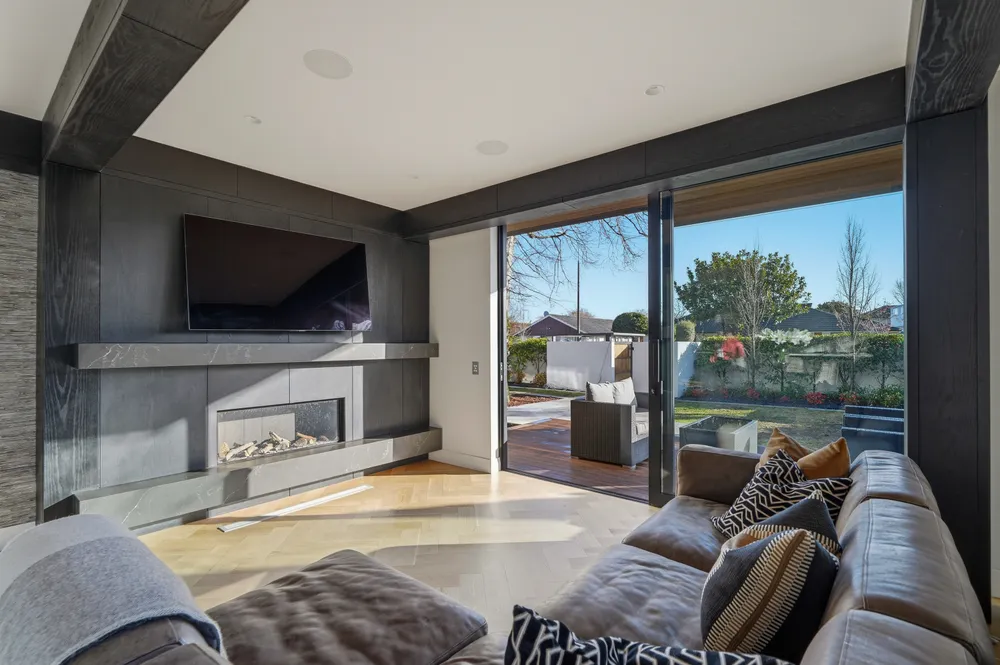 Photos of 148 Glandovey Road