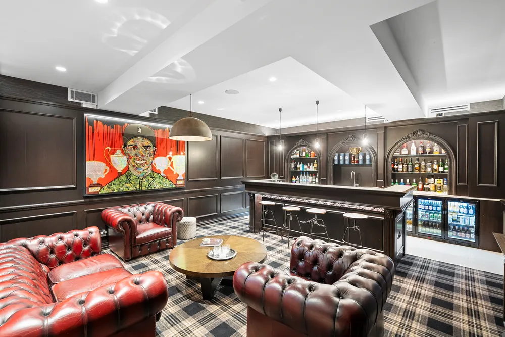 Photos of 148 Glandovey Road