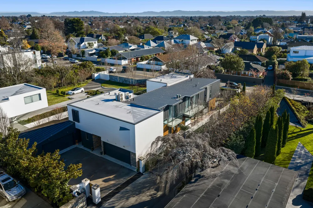 Photos of 148 Glandovey Road