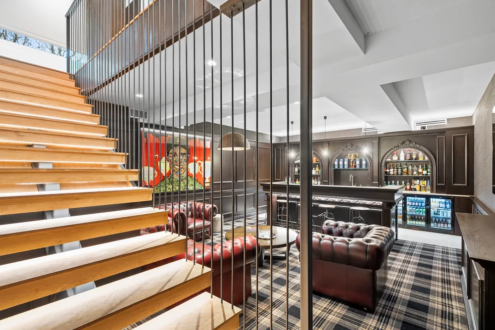 Photos of 148 Glandovey Road