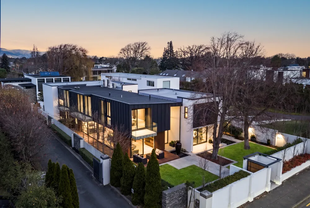 Photos of 148 Glandovey Road
