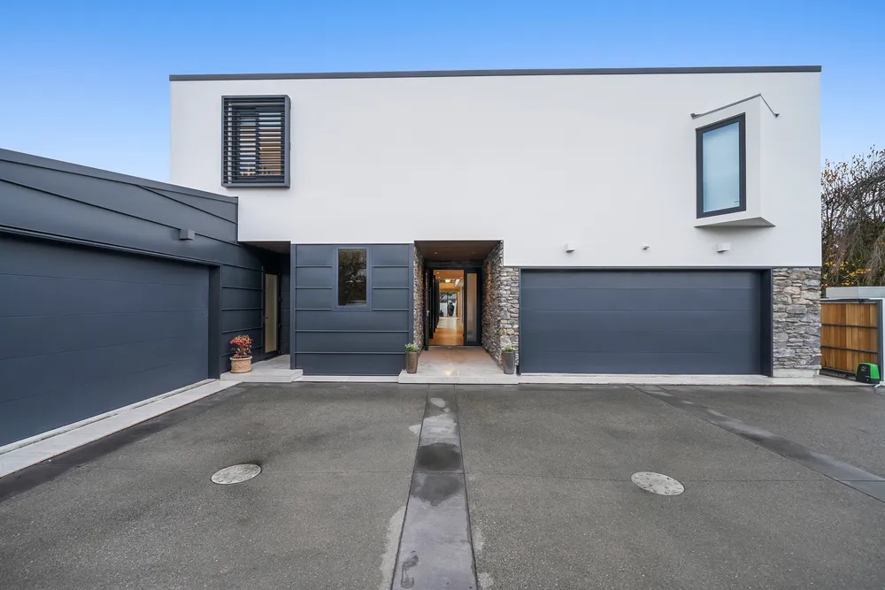 Photos of 148 Glandovey Road