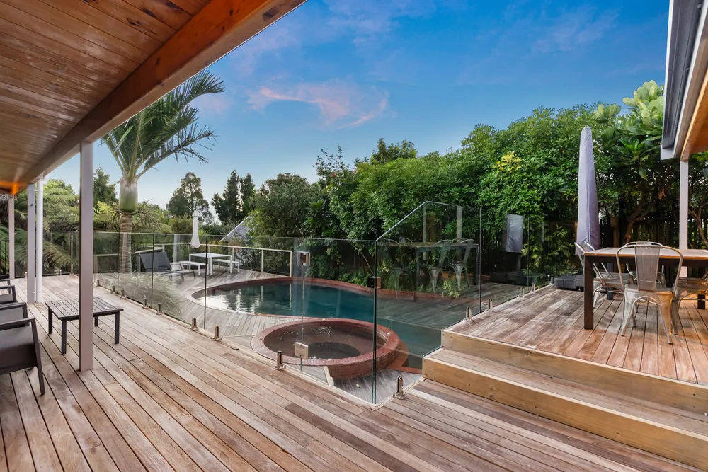Photos of 121 Kowhai Road