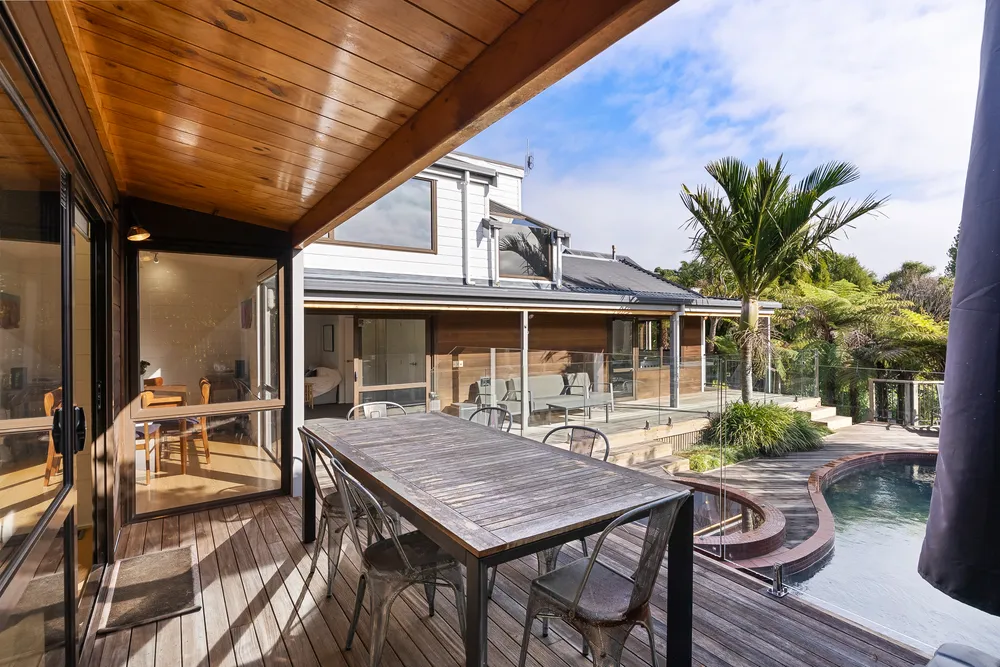 Photos of 121 Kowhai Road